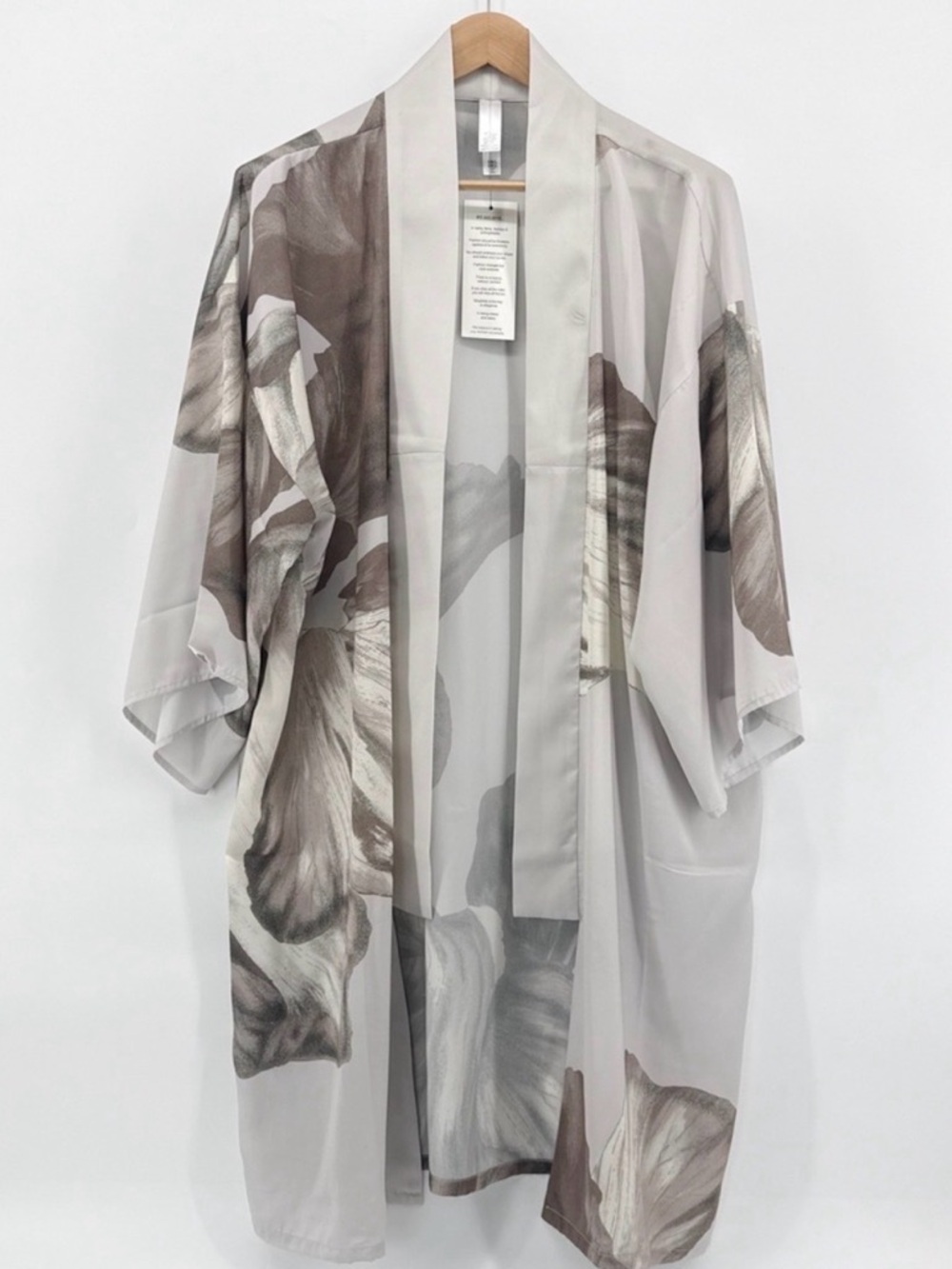 Marla Wynne Lightweight Floral Gray Duster